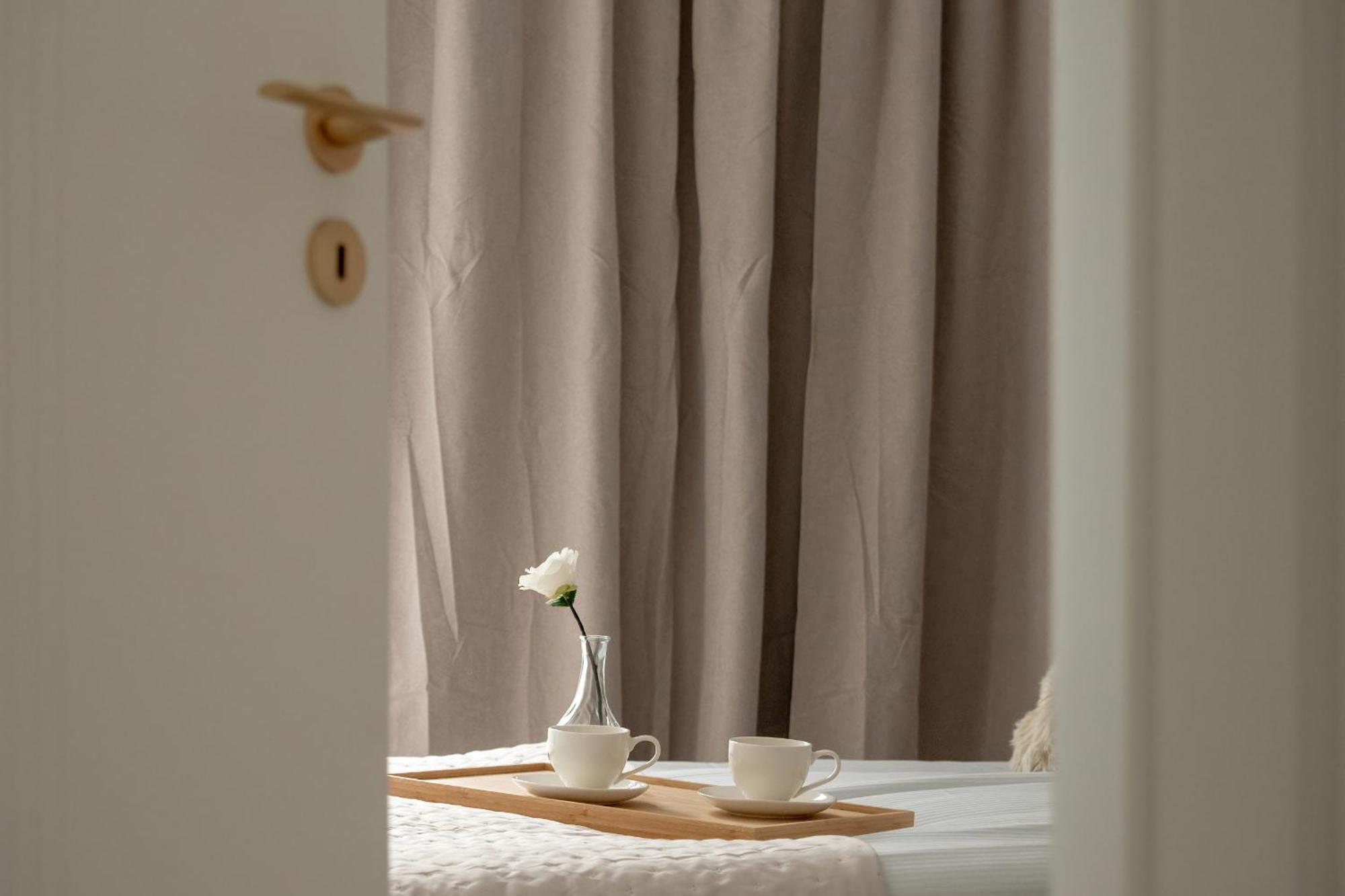 Exceptional Apartment With Parking By Noclegi Renters Katowice Exteriör bild